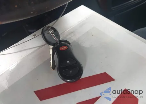 2001 Chrysler Town & Country Lx z USA, uszkodzony, nr VIN 2C4GP44381R247845